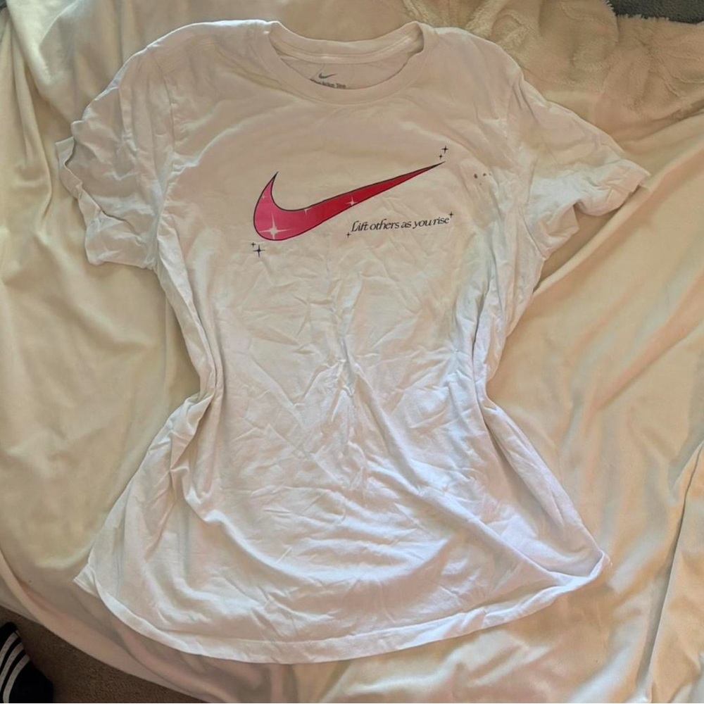 Nike Women's Tee with Pink Swoosh
